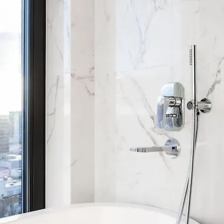 Exclusive Penthouse On 18th Floor! Διαμέρισμα *